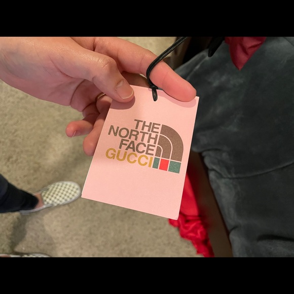 GucciXnorthface olive Puffer Jacket. Brand New. - Picture 8 of 10